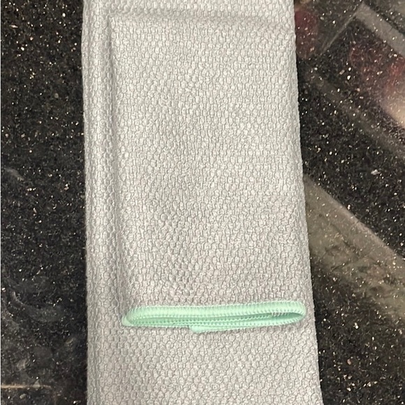 Limited Edition Kitchen Towel and Cloth Set - Graphite w/Seamist Trim, Diamond - Picture 6 of 10